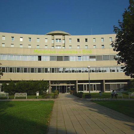Kolej Akademie Otel Brno Dış mekan fotoğraf
