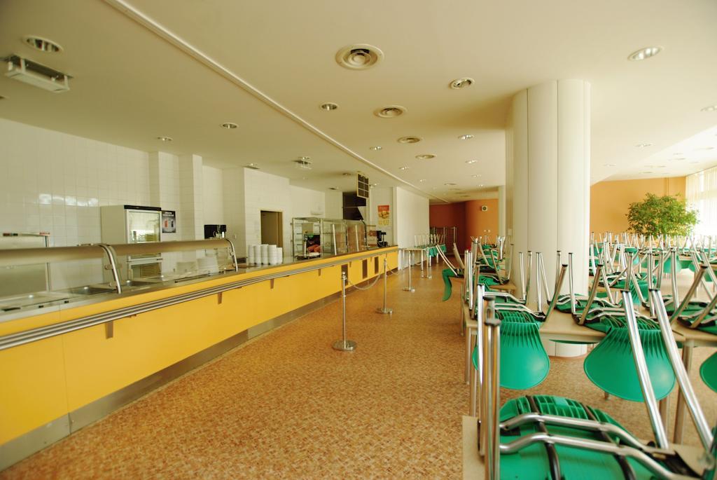 Kolej Akademie Otel Brno Dış mekan fotoğraf
