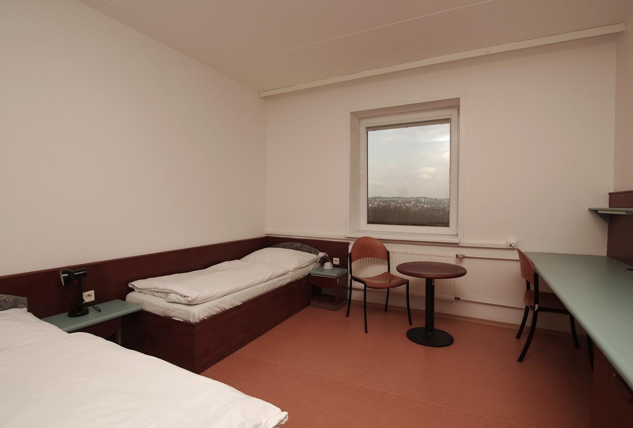 Kolej Akademie Otel Brno Dış mekan fotoğraf
