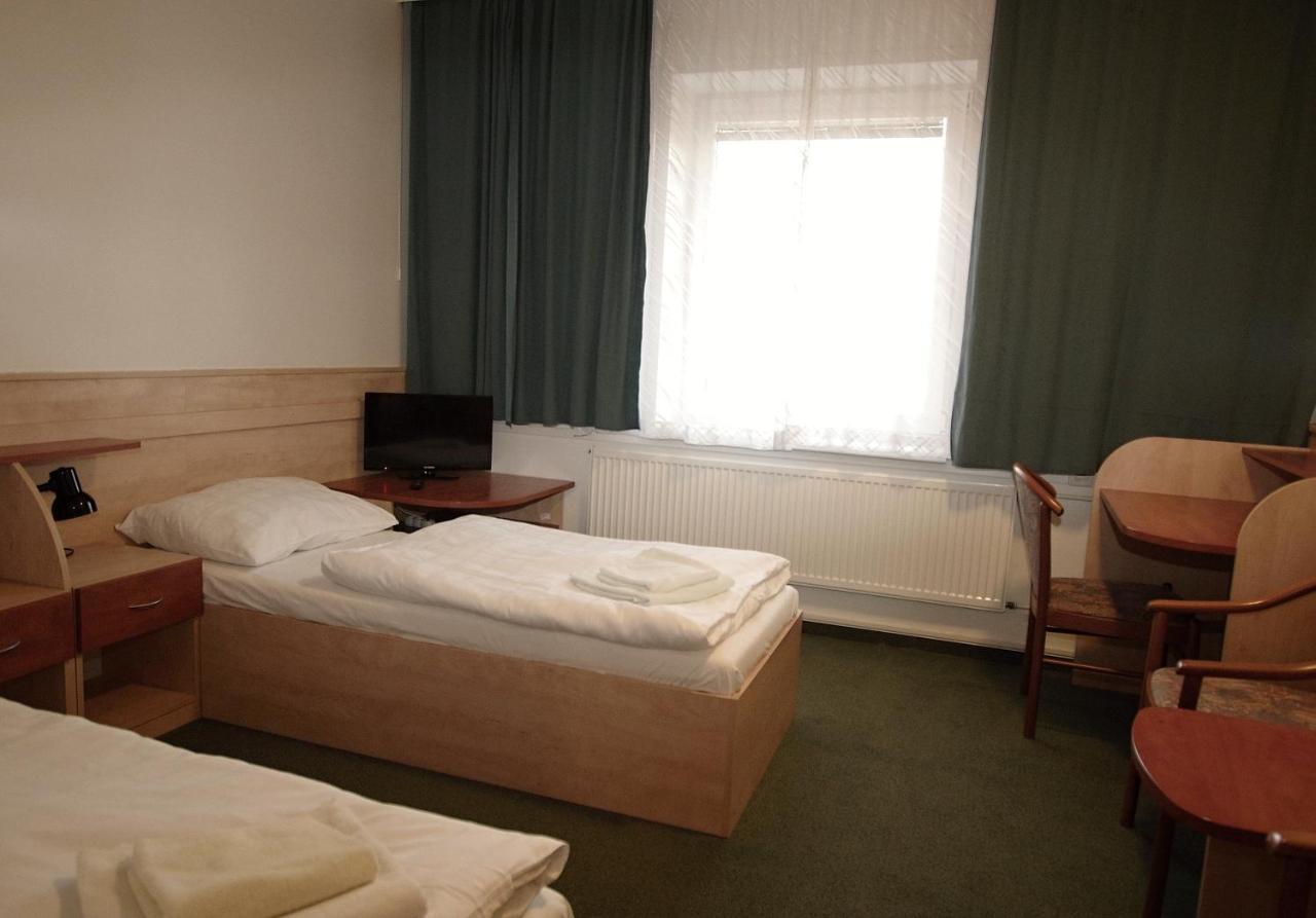 Kolej Akademie Otel Brno Dış mekan fotoğraf